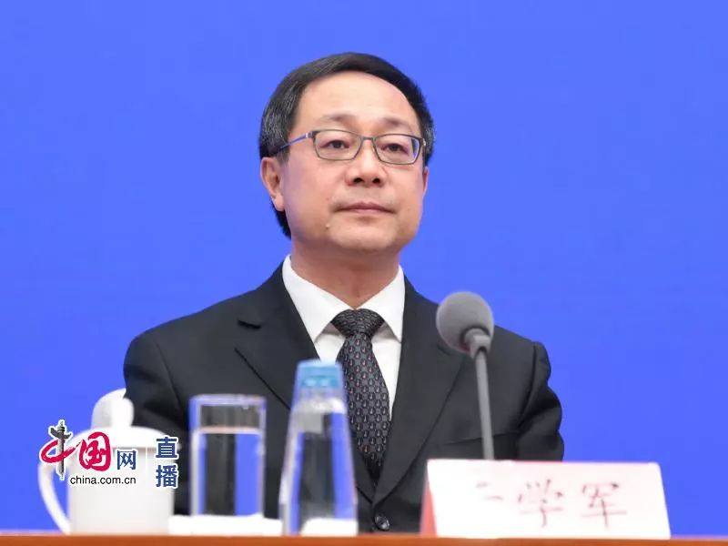 国务院政策例行吹风会：介绍健康中国行动有关情况2.jpg