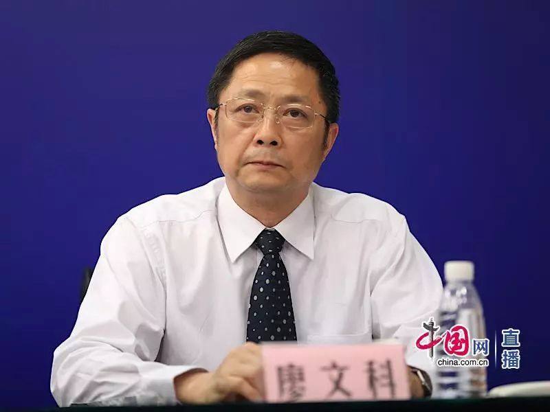 健康中国行动推进委员会办公室召开新闻发布会，解读“健康中国行动”之控烟行动有关情况10.jpg